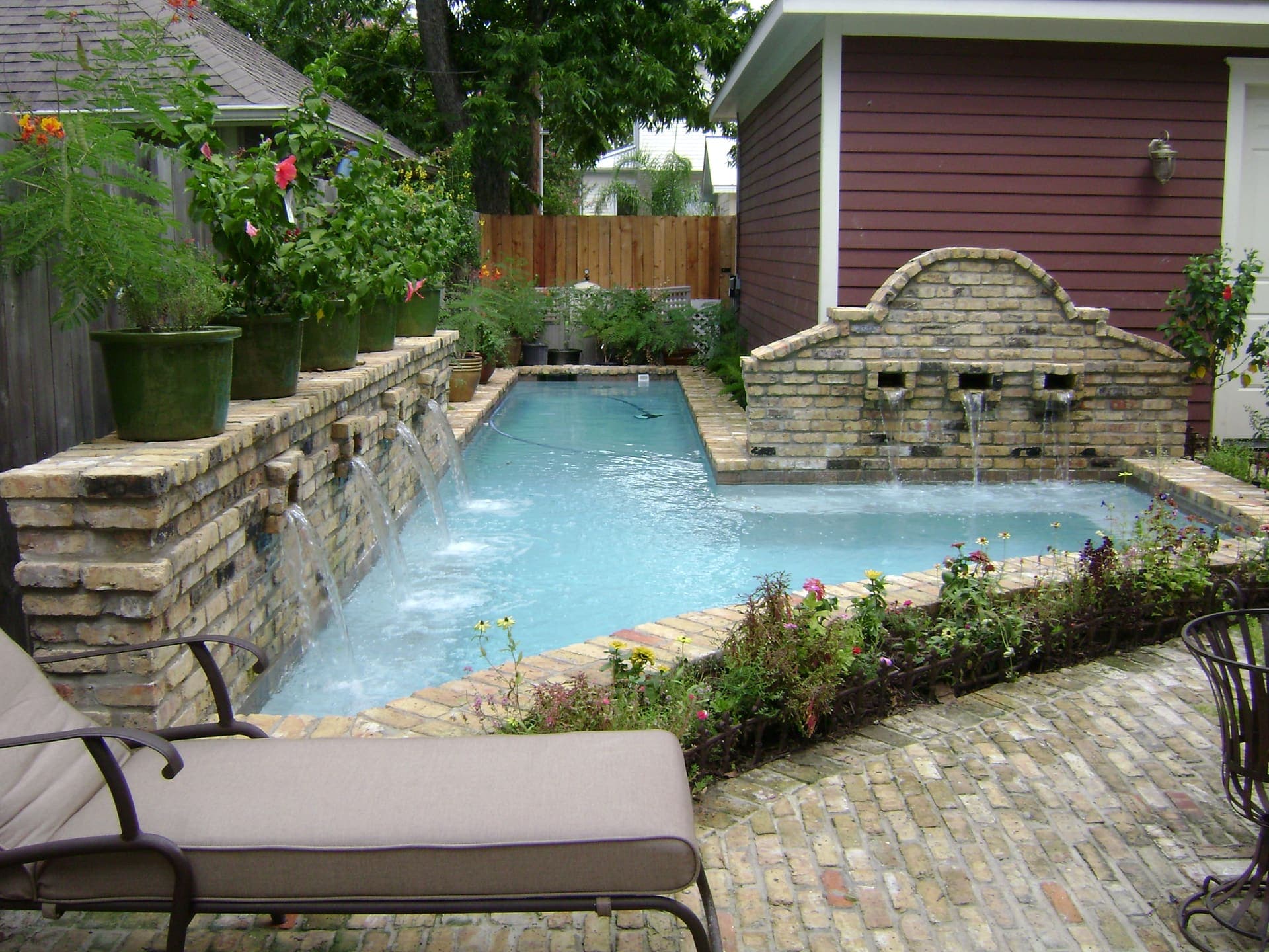 Heritage-style custom pool build