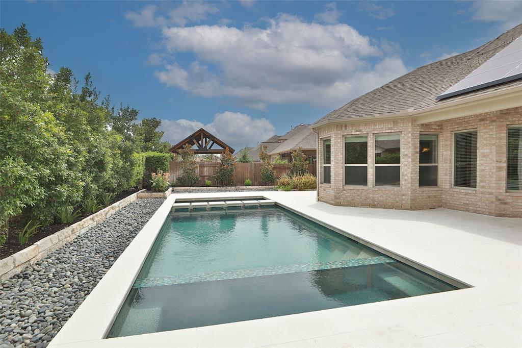 Outdoor structure by Houston Cool Pools - full design view